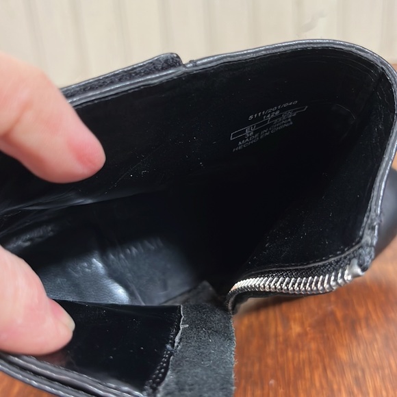 Zara Woman Black Chunk Heel Booties - Picture 10 of 10